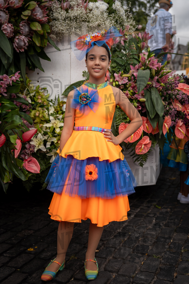 2026_04Mai25 Festa das Flores - Antes do Desfile_JFP01715.jpg