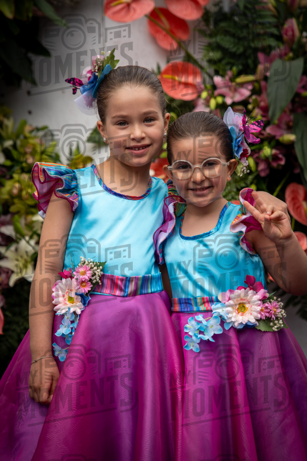 2026_04Mai25 Festa das Flores - Antes do Desfile_JFP01779.jpg