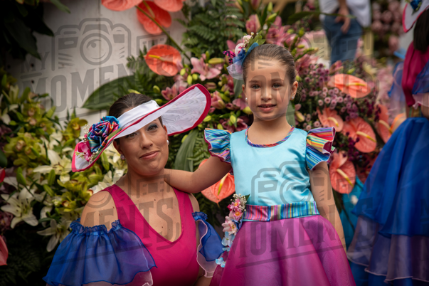 2026_04Mai25 Festa das Flores - Antes do Desfile_JFP01793.jpg