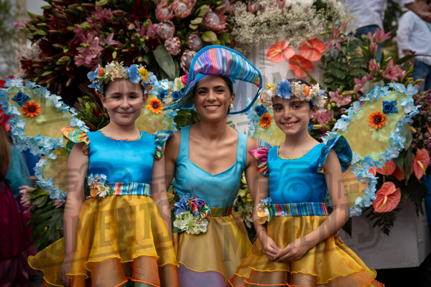 2026_04Mai25 Festa das Flores - Antes do Desfile_JFP01808.jpg