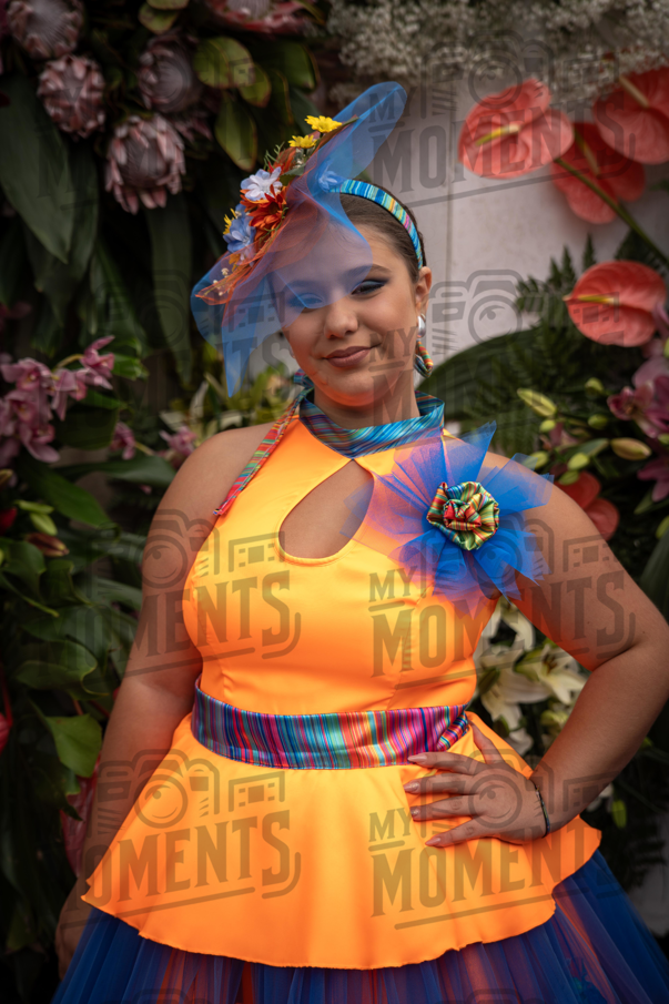 2026_04Mai25 Festa das Flores - Antes do Desfile_JFP01911.jpg