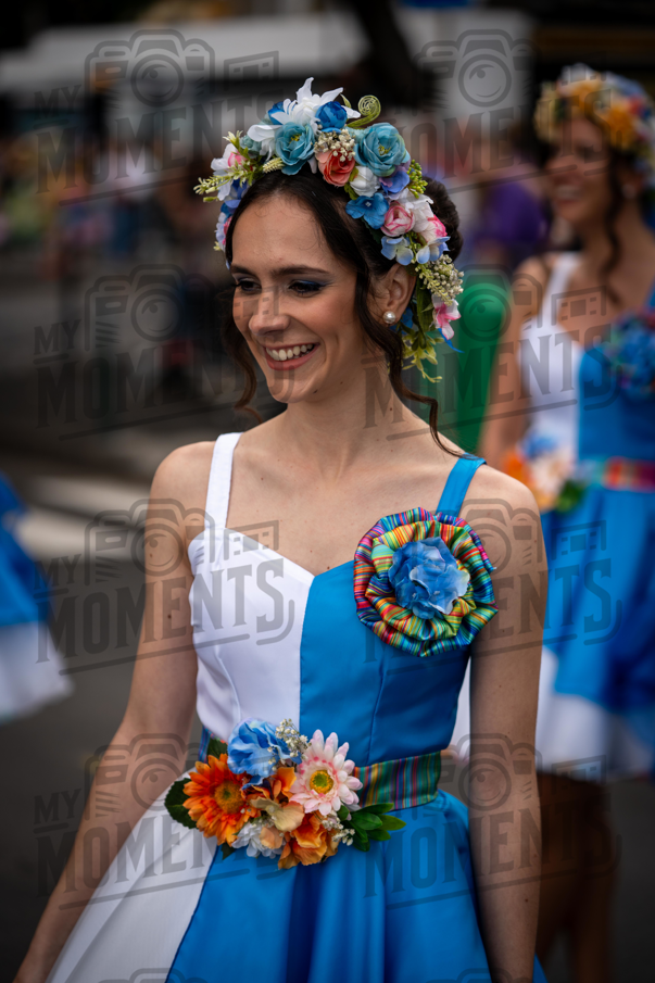 2026_04Mai25 Festa das Flores - Antes do Desfile_JFP02233.jpg