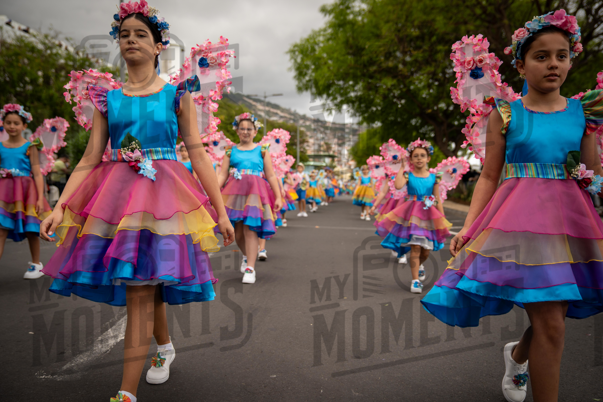 2026_04Mai25 Festa das Flores - Ala Crianças 1 (asas rosa)_JFP02300.jpg