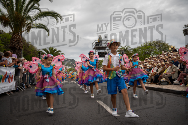 2026_04Mai25 Festa das Flores - Ala Crianças 1 (asas rosa)_JFP02530.jpg