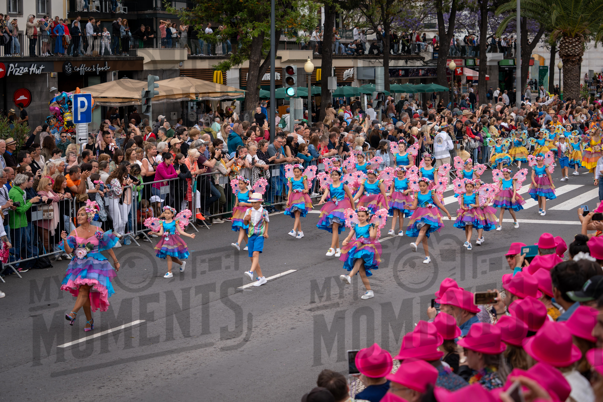 2026_04Mai25 Festa das Flores - Ala Crianças 1 (asas rosa)_JFP02718.jpg