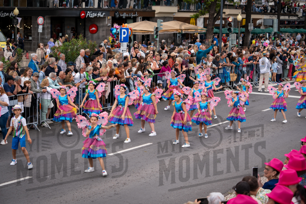 2026_04Mai25 Festa das Flores - Ala Crianças 1 (asas rosa)_JFP02720.jpg