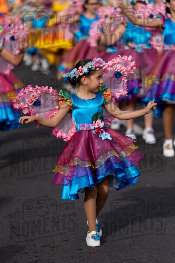2026_04Mai25 Festa das Flores - Ala Crianças 1 (asas rosa)_JFP02861.jpg