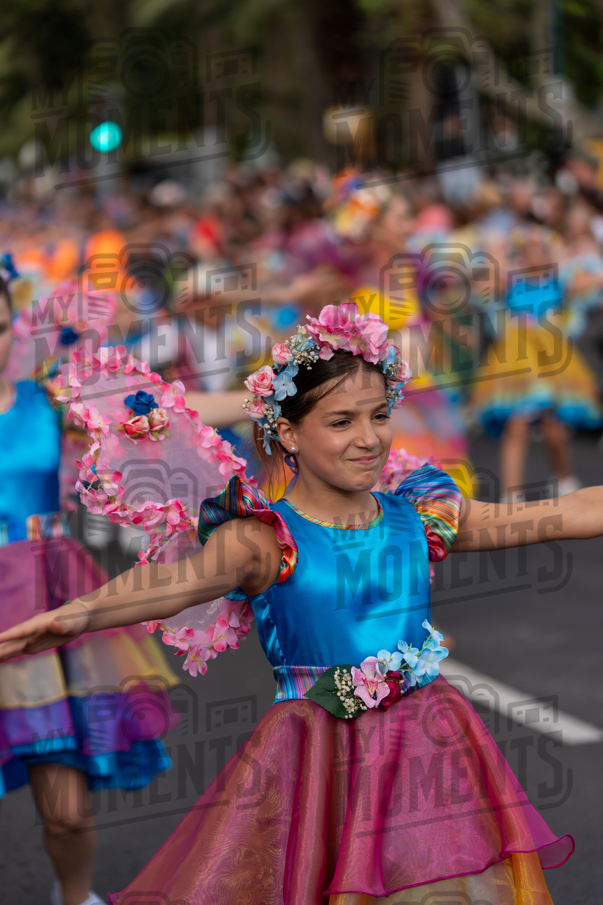 2026_04Mai25 Festa das Flores - Ala Crianças 1 (asas rosa)_JFP02877.jpg