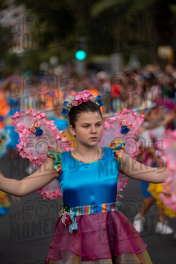 2026_04Mai25 Festa das Flores - Ala Crianças 1 (asas rosa)_JFP02878.jpg