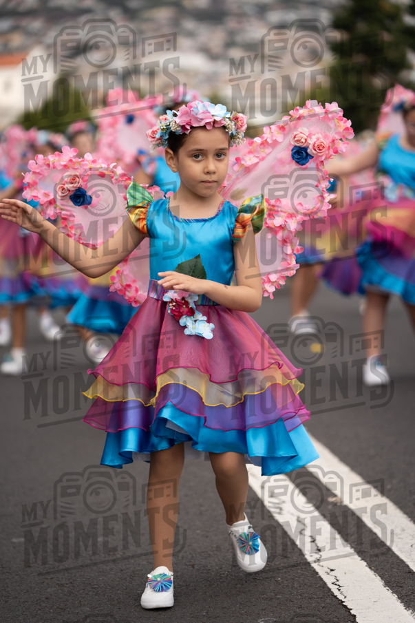 2026_04Mai25 Festa das Flores - Ala Crianças 1 (asas rosa)_JFP03050.jpg