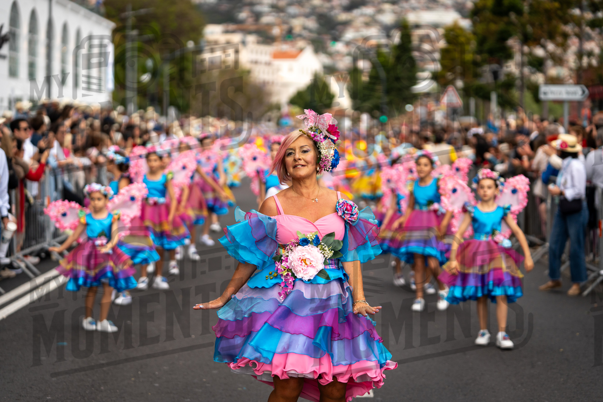 2026_04Mai25 Festa das Flores - Ala Crianças 1 (asas rosa)_JFP03138.jpg
