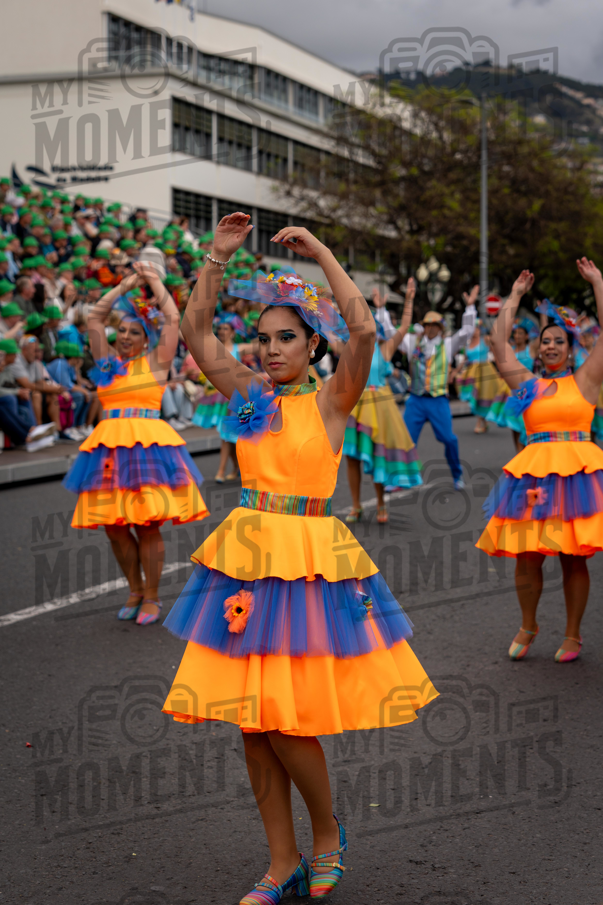 2026_04Mai25 Festa das Flores - Ala Jovens (vestido laranja)_JFP02413.jpg