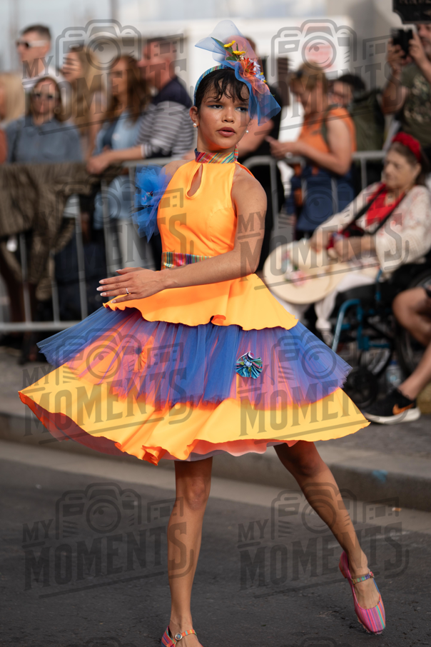 2026_04Mai25 Festa das Flores - Ala Jovens (vestido laranja)_JFP02902.jpg