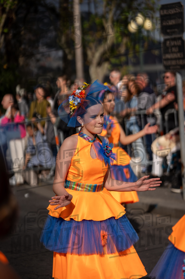 2026_04Mai25 Festa das Flores - Ala Jovens (vestido laranja)_JFP02918.jpg