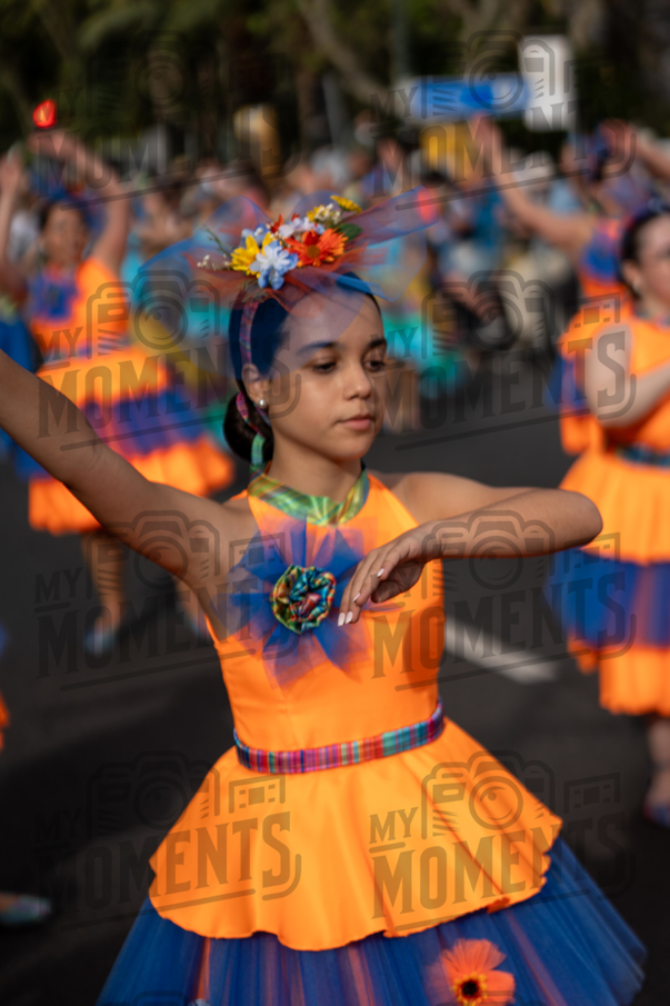 2026_04Mai25 Festa das Flores - Ala Jovens (vestido laranja)_JFP02926.jpg
