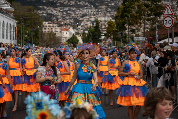 2026_04Mai25 Festa das Flores - Ala Jovens (vestido laranja)_JFP03160.jpg