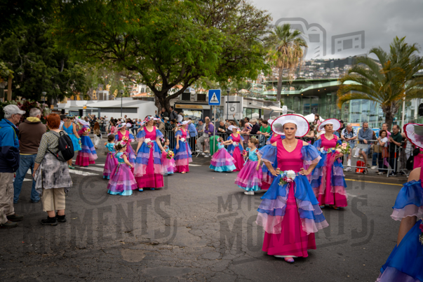 2026_04Mai25 Festa das Flores - Ala Adultas com crianças (vestidos rosa choque)_JFP02271.jpg