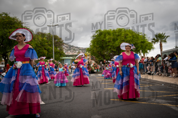 2026_04Mai25 Festa das Flores - Ala Adultas com crianças (vestidos rosa choque)_JFP02333.jpg