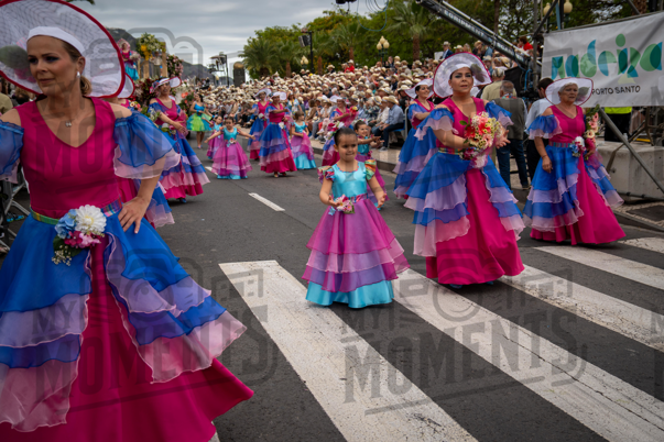 2026_04Mai25 Festa das Flores - Ala Adultas com crianças (vestidos rosa choque)_JFP02612.jpg