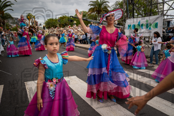 2026_04Mai25 Festa das Flores - Ala Adultas com crianças (vestidos rosa choque)_JFP02617.jpg
