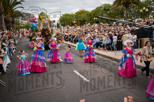 2026_04Mai25 Festa das Flores - Ala Adultas com crianças (vestidos rosa choque)_JFP02618.jpg