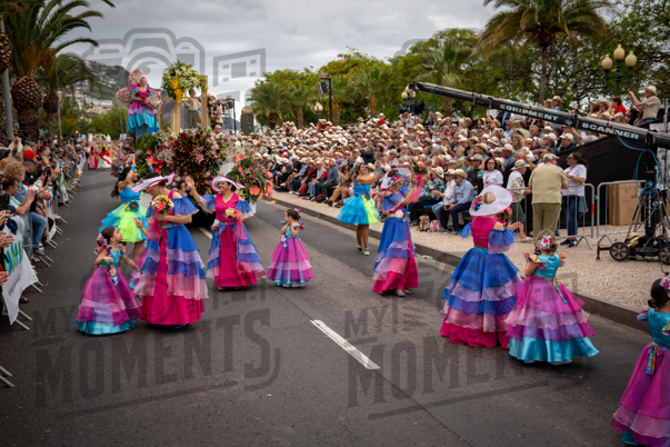 2026_04Mai25 Festa das Flores - Ala Adultas com crianças (vestidos rosa choque)_JFP02620.jpg