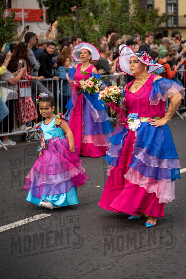 2026_04Mai25 Festa das Flores - Ala Adultas com crianças (vestidos rosa choque)_JFP02973.jpg