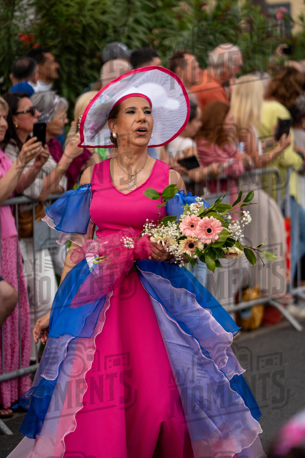 2026_04Mai25 Festa das Flores - Ala Adultas com crianças (vestidos rosa choque)_JFP02980.jpg